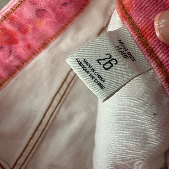 BDG Pink Floral Flare Jeans - Picture 4 of 7
